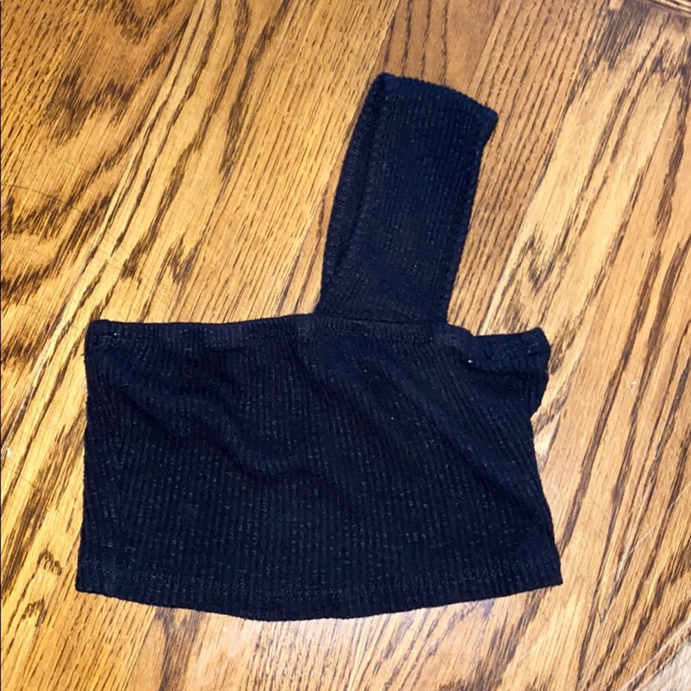 Cropped One Shoulder Top